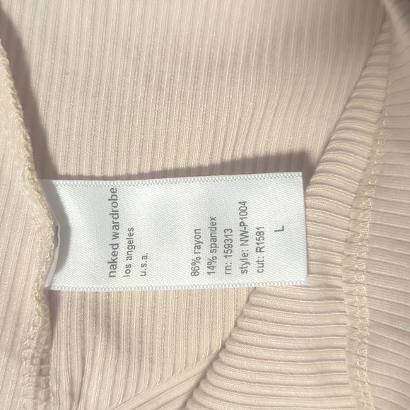 NWT Naked Wardrobe tan ribbed shorts - Picture 9 of 10